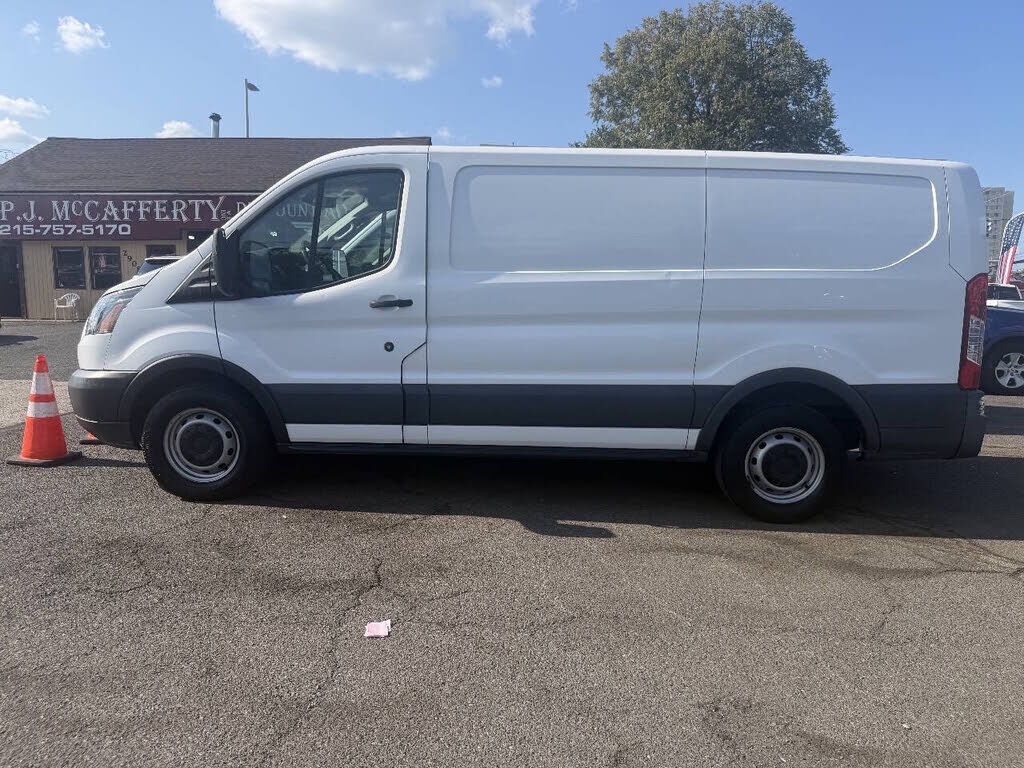 2018 FORD Transit