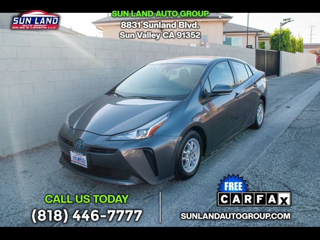 2022 TOYOTA PRIUS