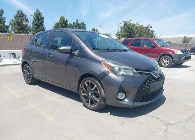 2015 TOYOTA Yaris