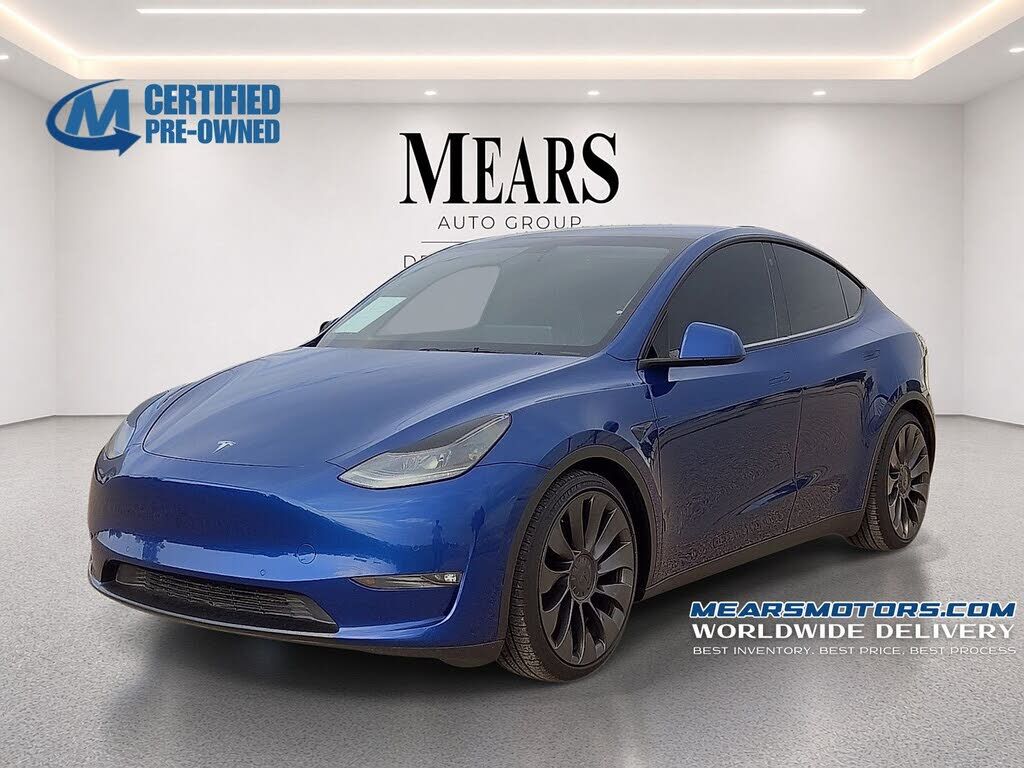2021 TESLA Model Y