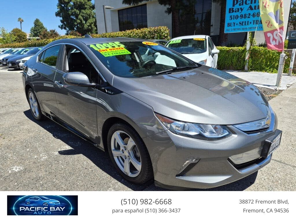 2016 CHEVROLET Volt