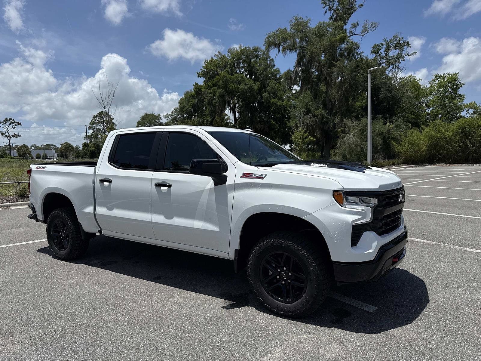 2026 CHEVROLET Silverado