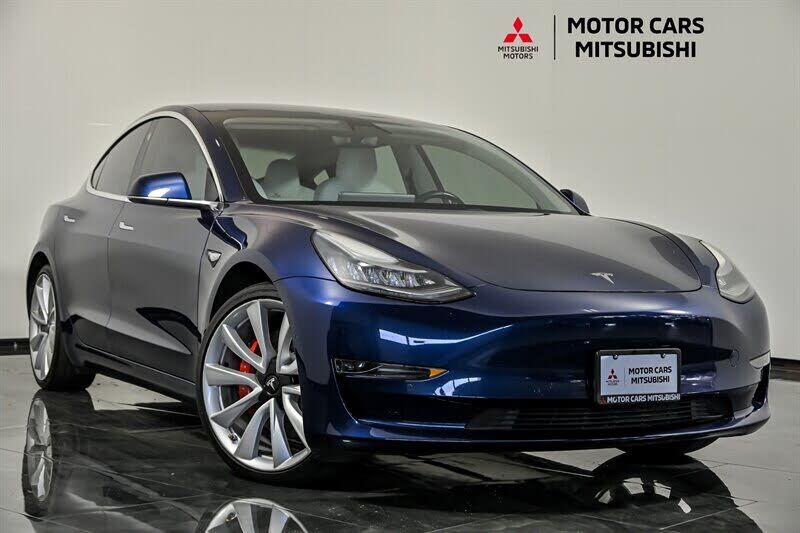 2018 TESLA Model 3