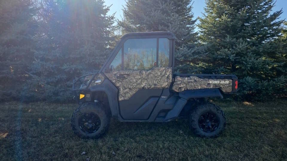 2022 CAN-AM Defender/Traxter