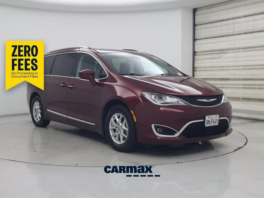 2020 CHRYSLER Pacifica