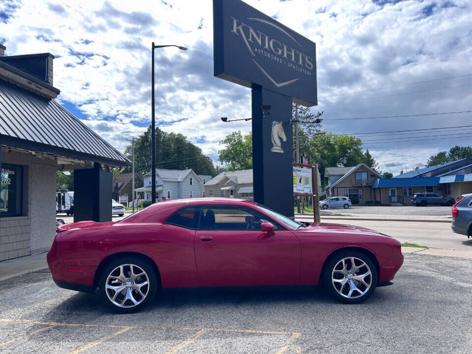2016 DODGE Challenger