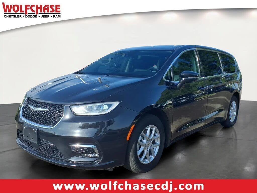 2024 CHRYSLER Pacifica