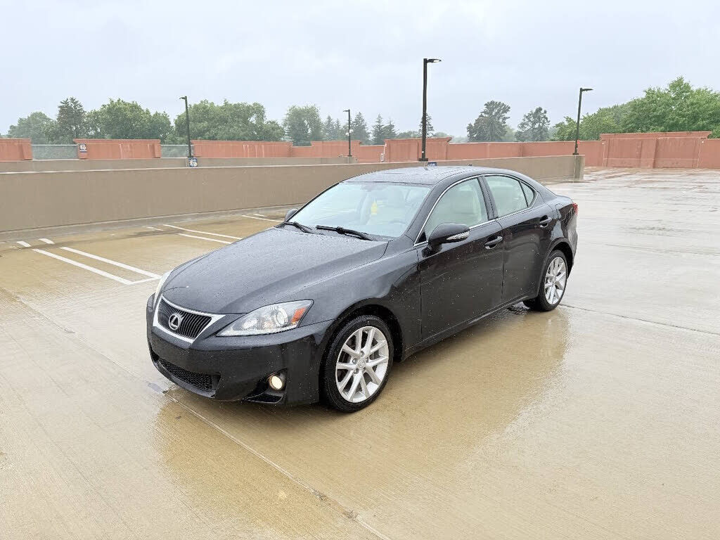 2012 LEXUS IS