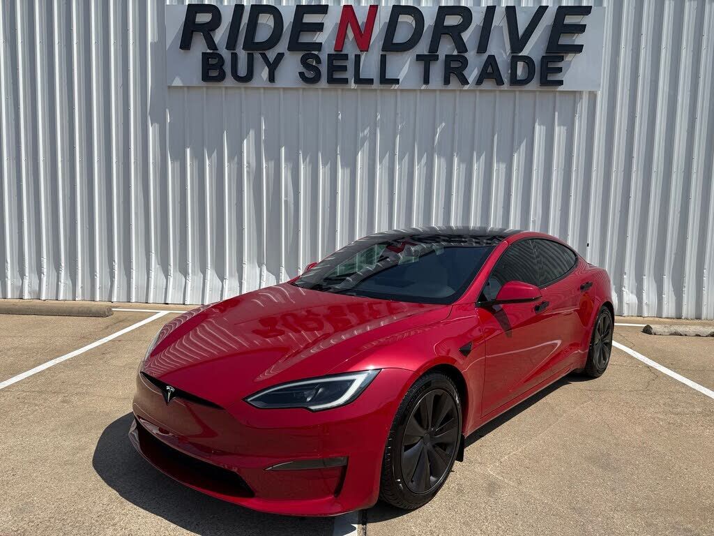 2023 TESLA Model S