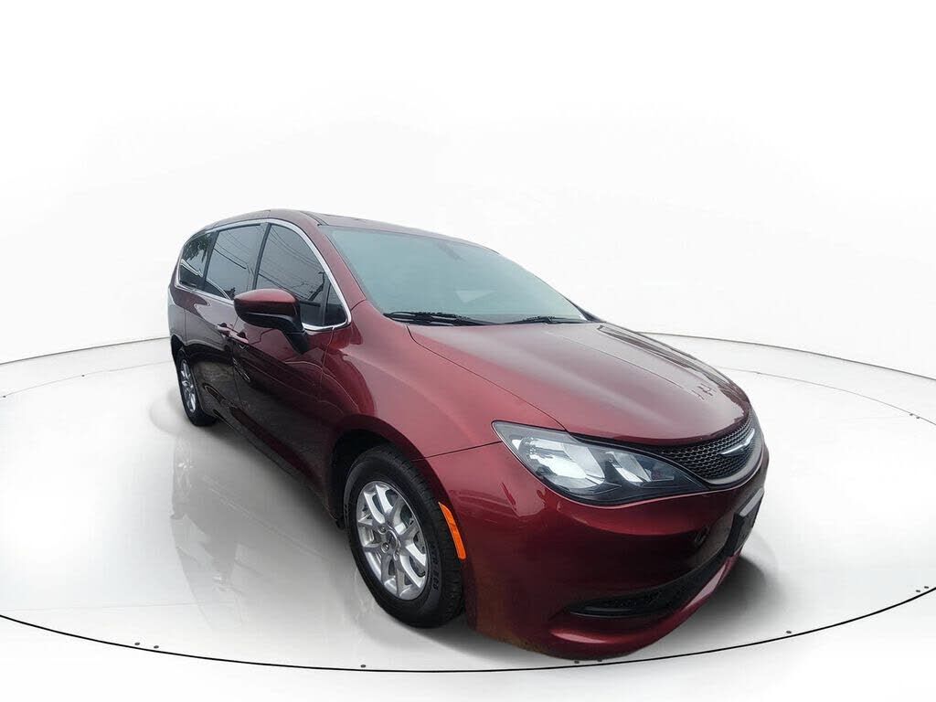 2022 CHRYSLER Pacifica