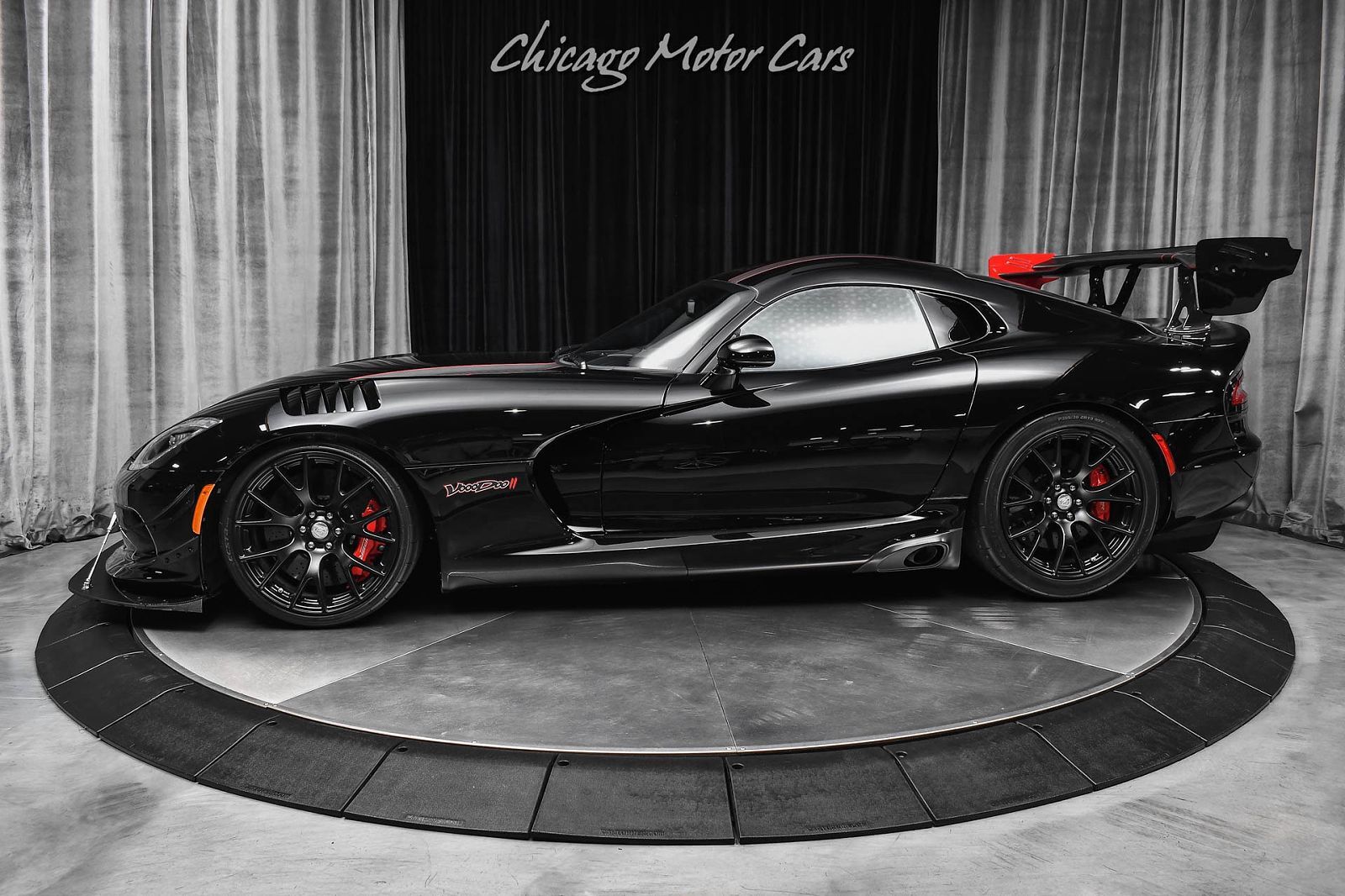 2017 DODGE Viper