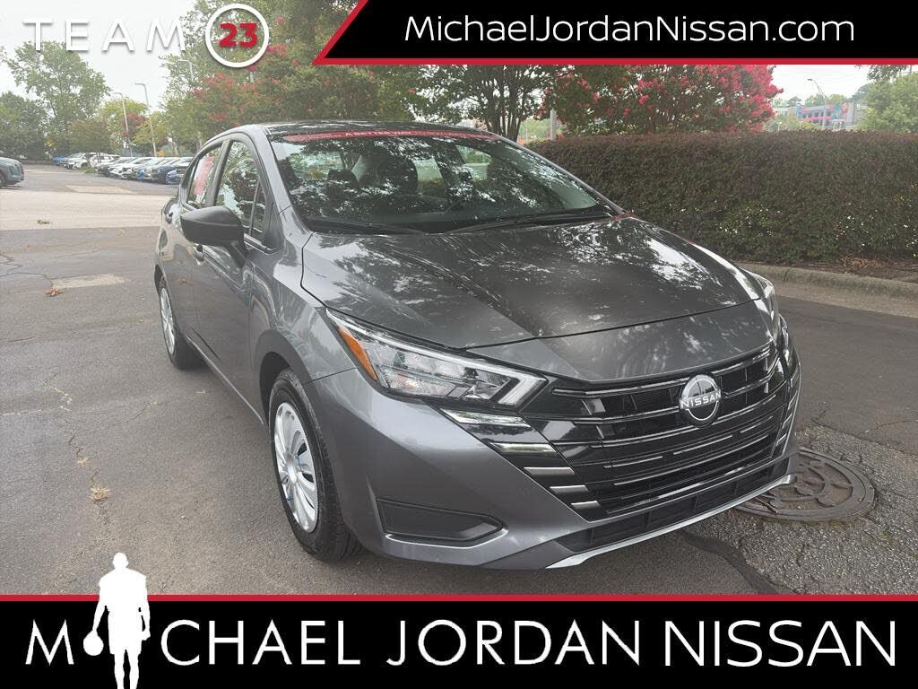 2025 NISSAN Versa