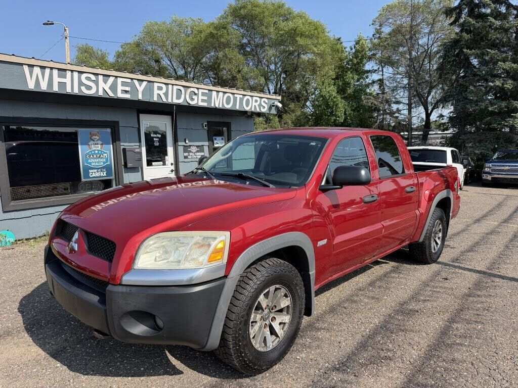 2006 MITSUBISHI Raider