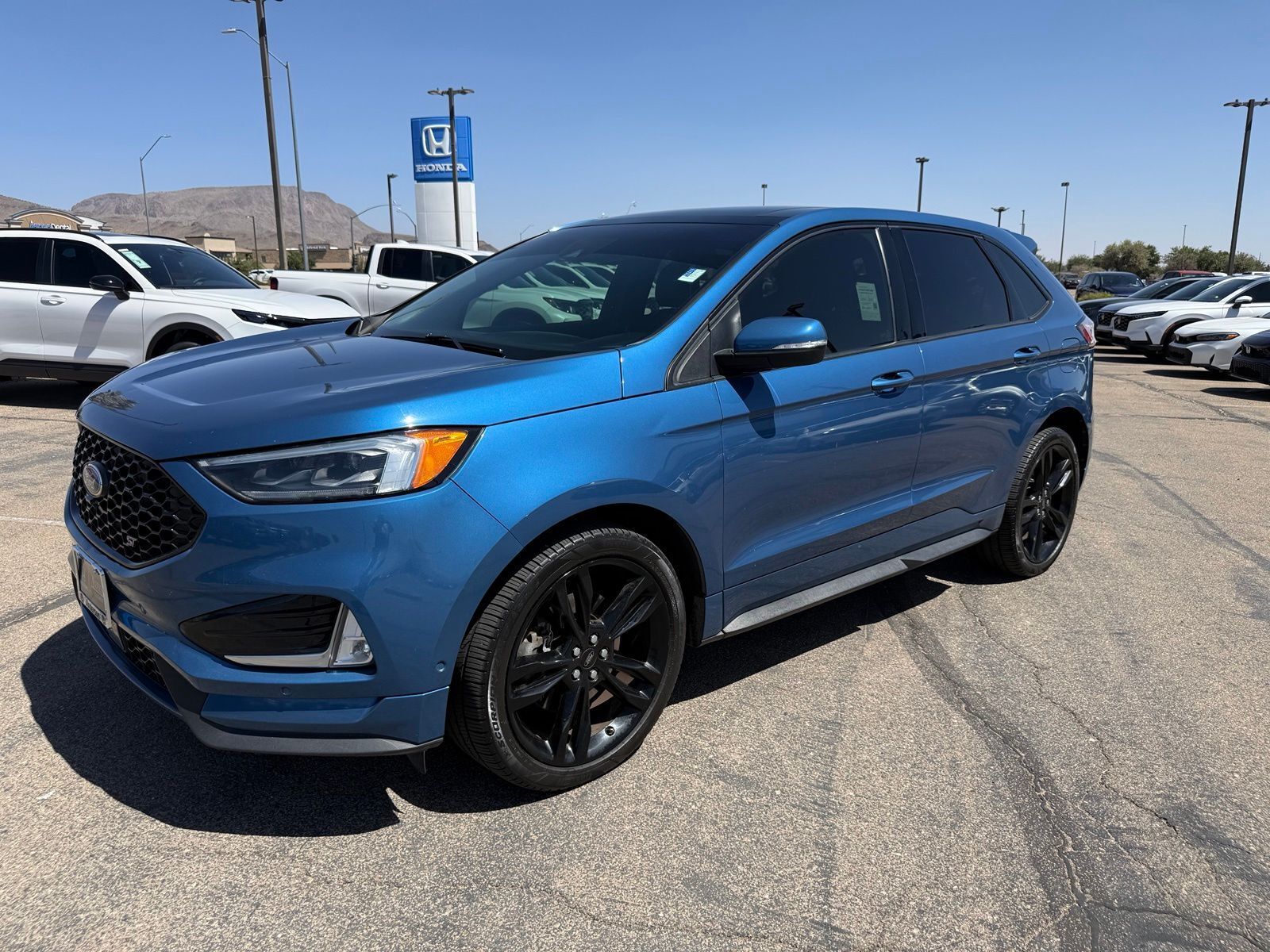 2019 FORD Edge