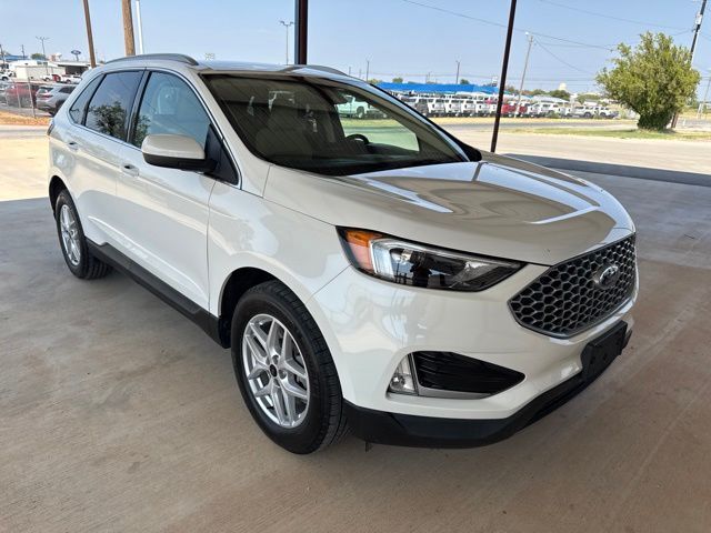 2023 FORD Edge
