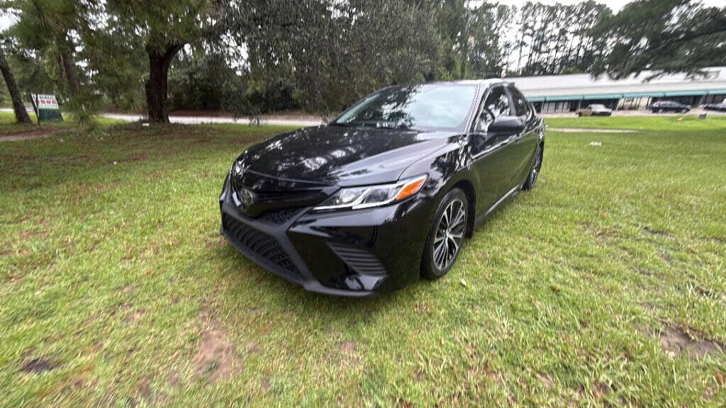 2019 TOYOTA Camry