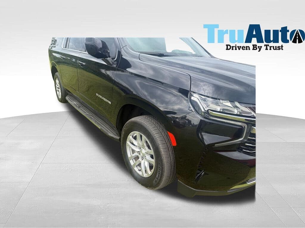 2021 CHEVROLET Suburban