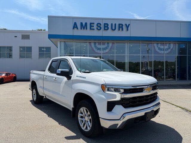 2023 CHEVROLET Silverado