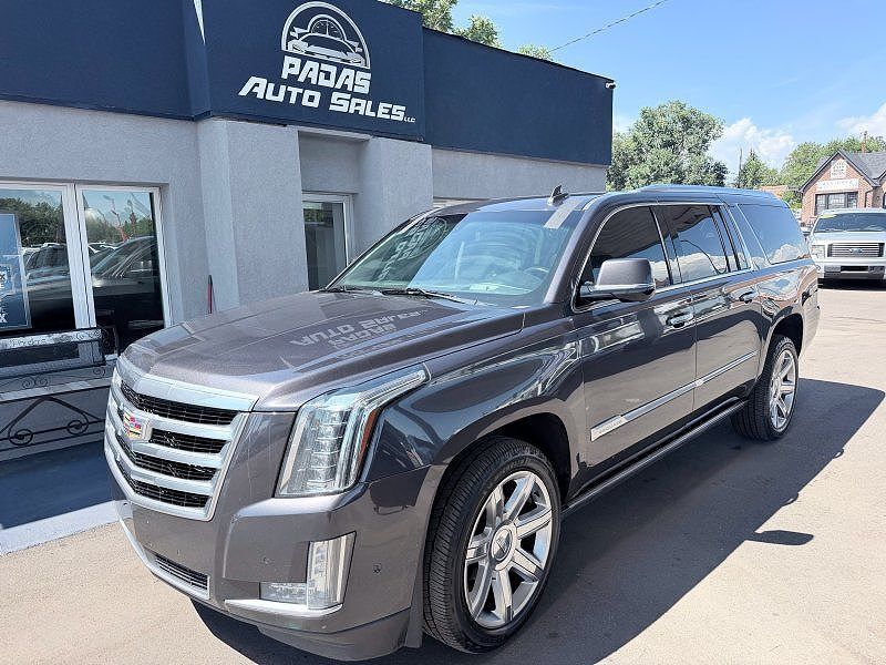2018 CADILLAC Escalade ESV