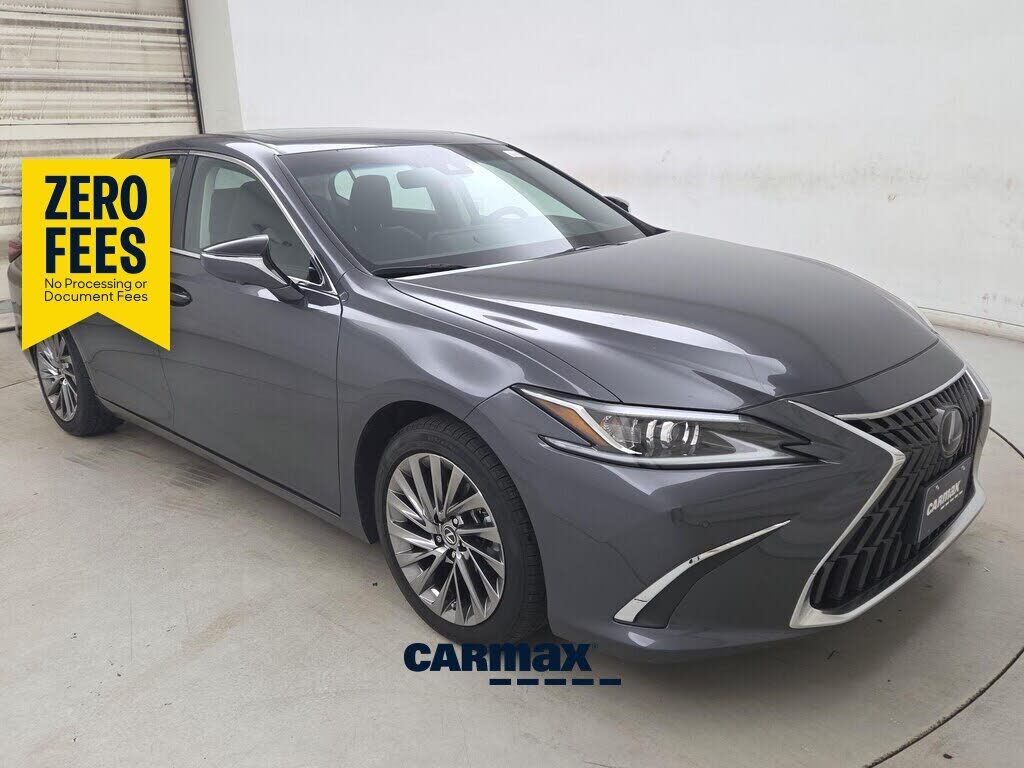 2024 LEXUS ES