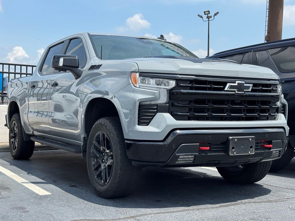 2024 CHEVROLET Silverado
