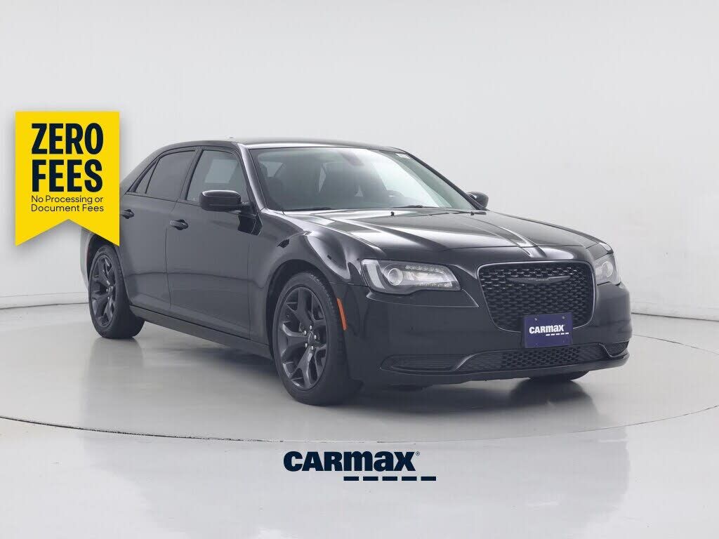 2023 CHRYSLER 300