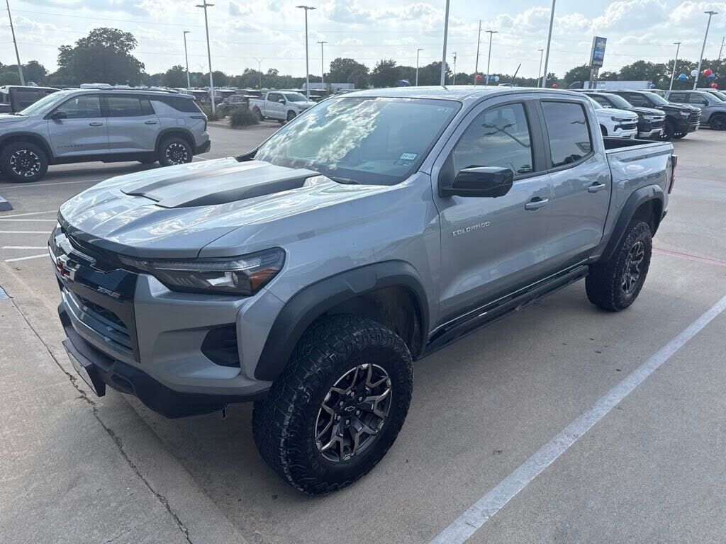 2024 CHEVROLET Silverado