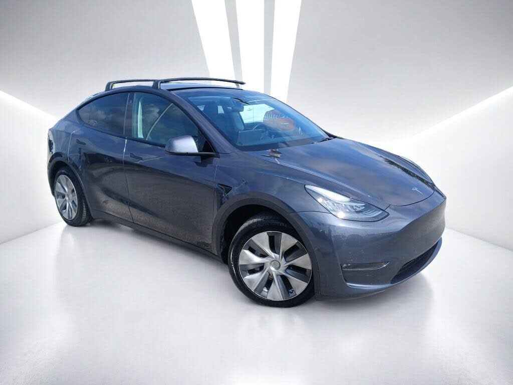 2021 TESLA Model Y
