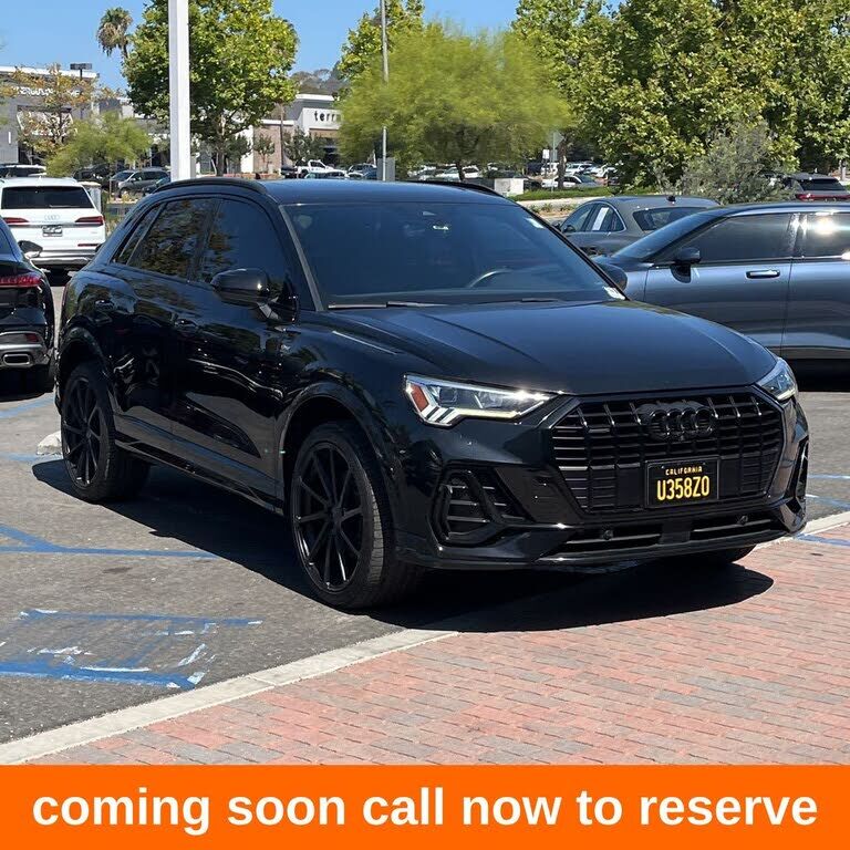2022 AUDI Q3