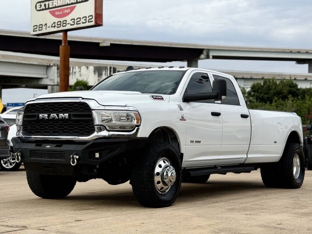 2022 RAM 3500