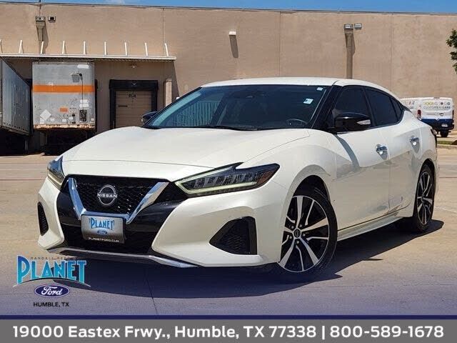 2023 NISSAN Maxima