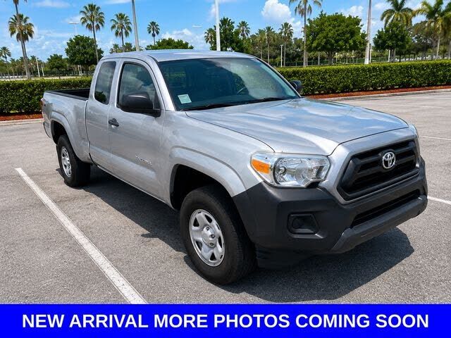 2023 TOYOTA Tacoma
