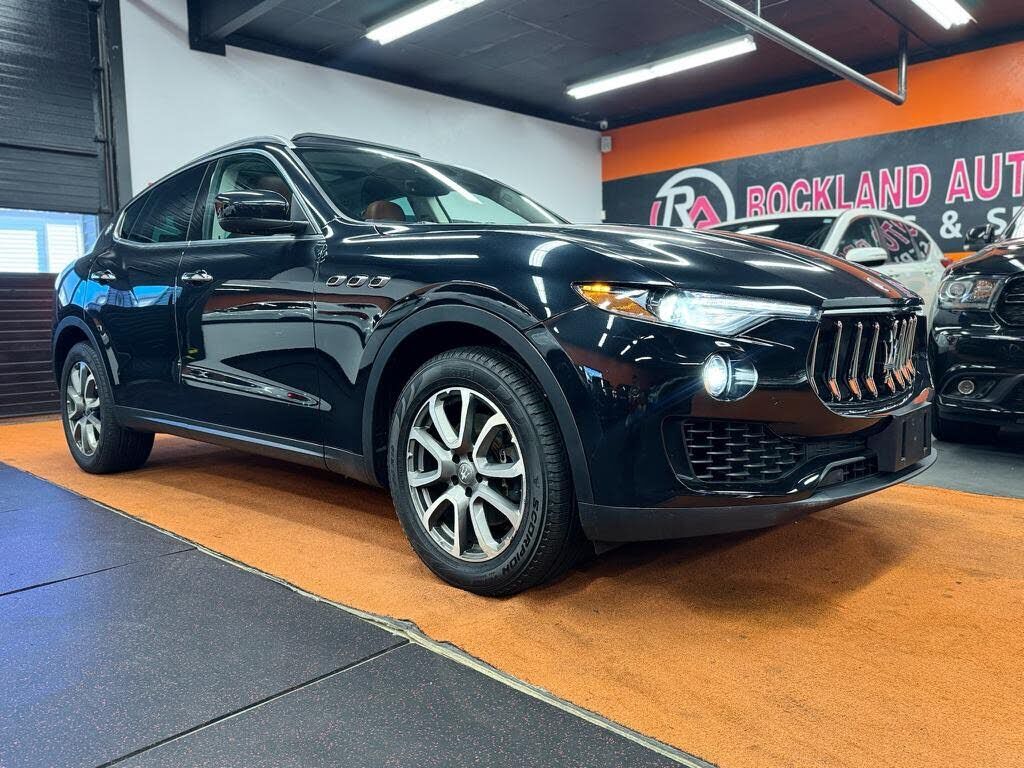 2017 MASERATI Levante
