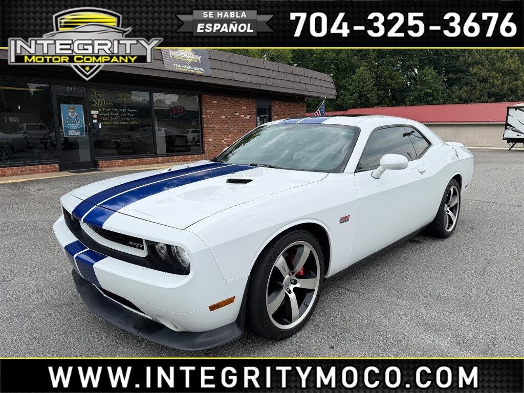2011 DODGE Challenger