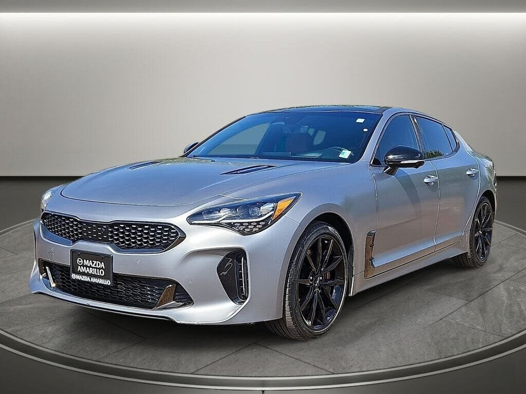 2023 KIA Stinger