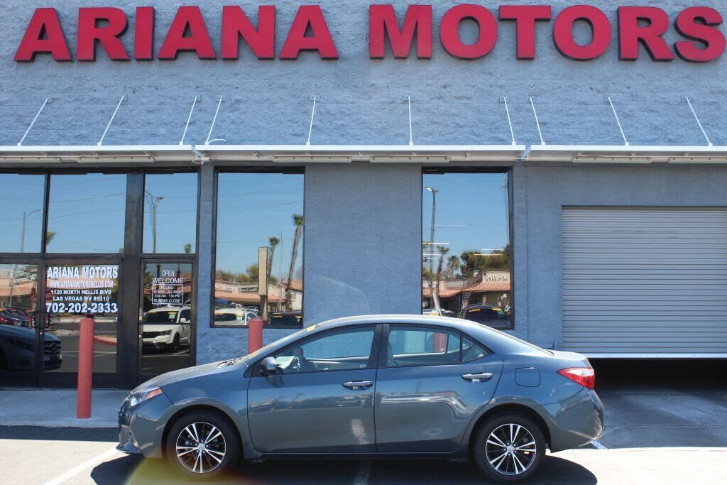 2016 TOYOTA Corolla