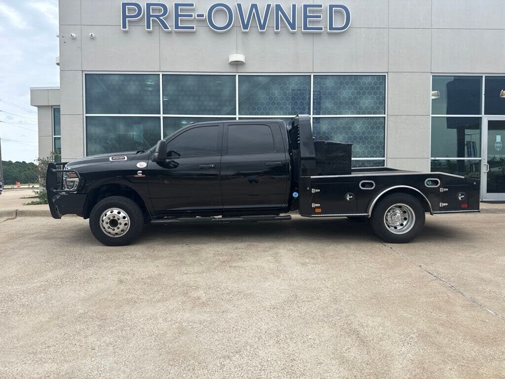 2025 RAM 3500