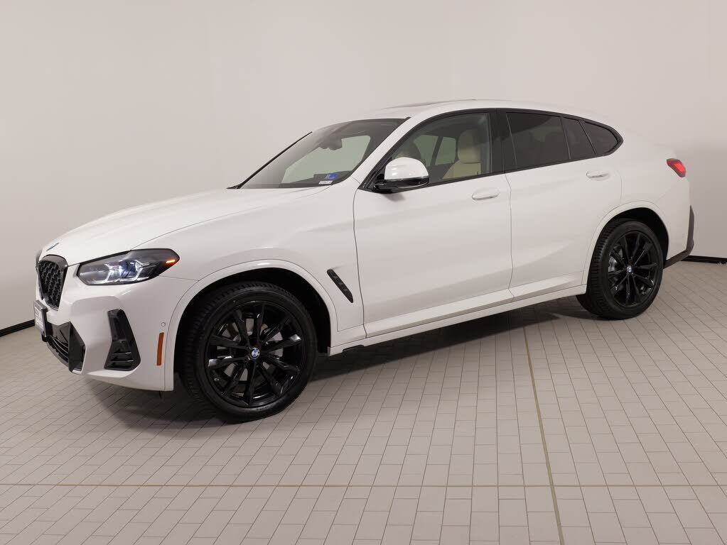 2025 BMW X4