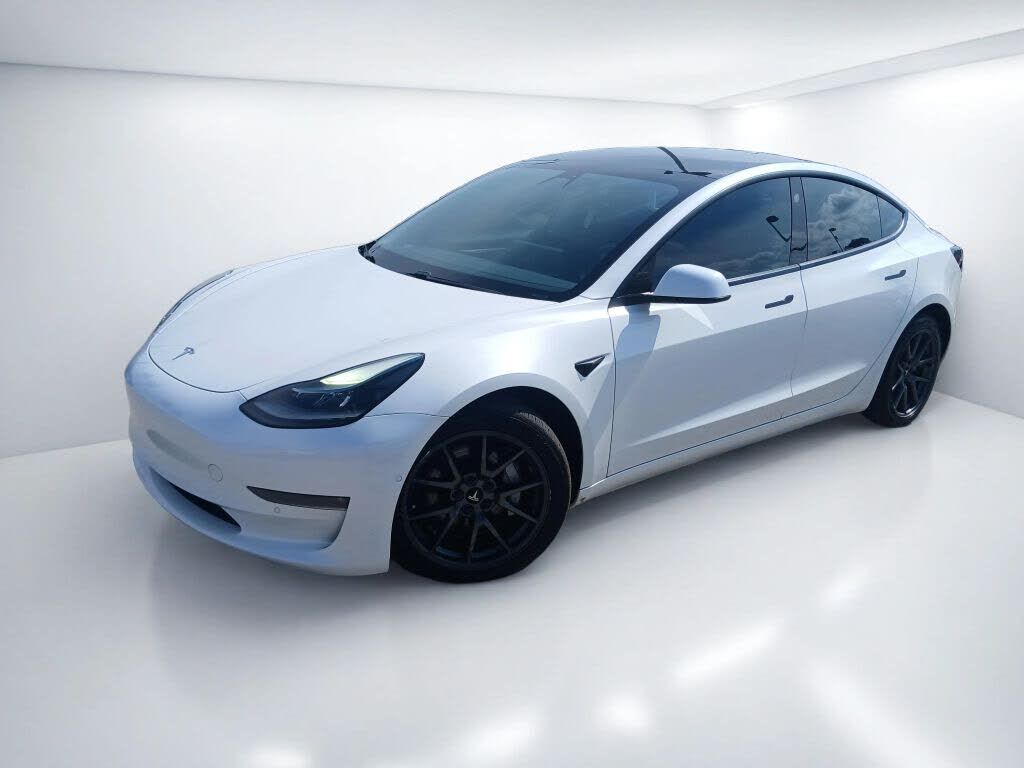 2021 TESLA Model 3