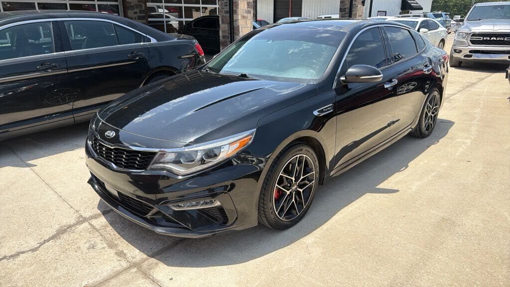 2019 KIA Optima
