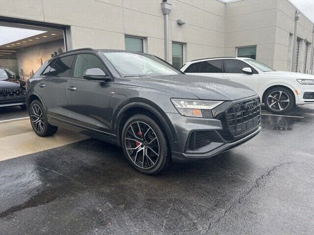 2023 AUDI Q8
