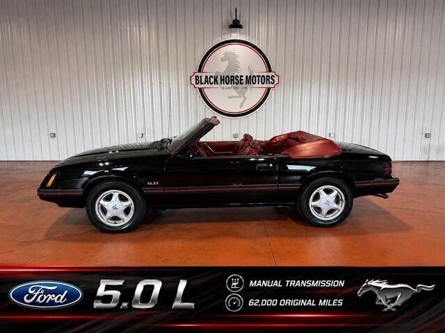 1983 FORD Mustang