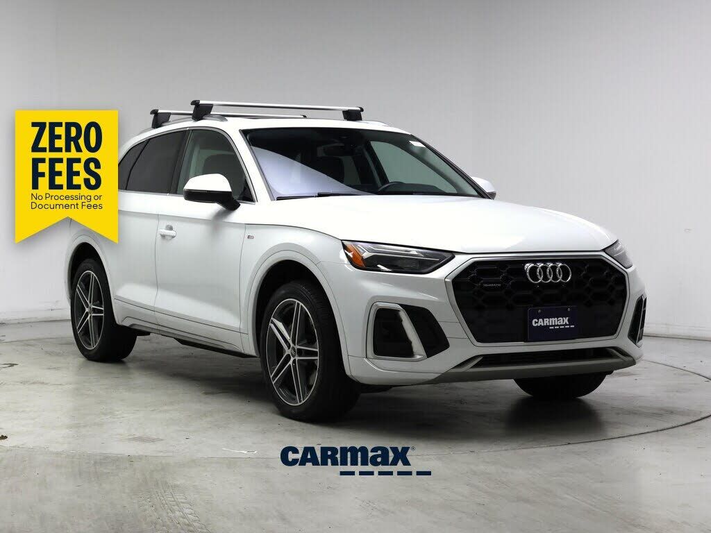2021 AUDI Q5 e