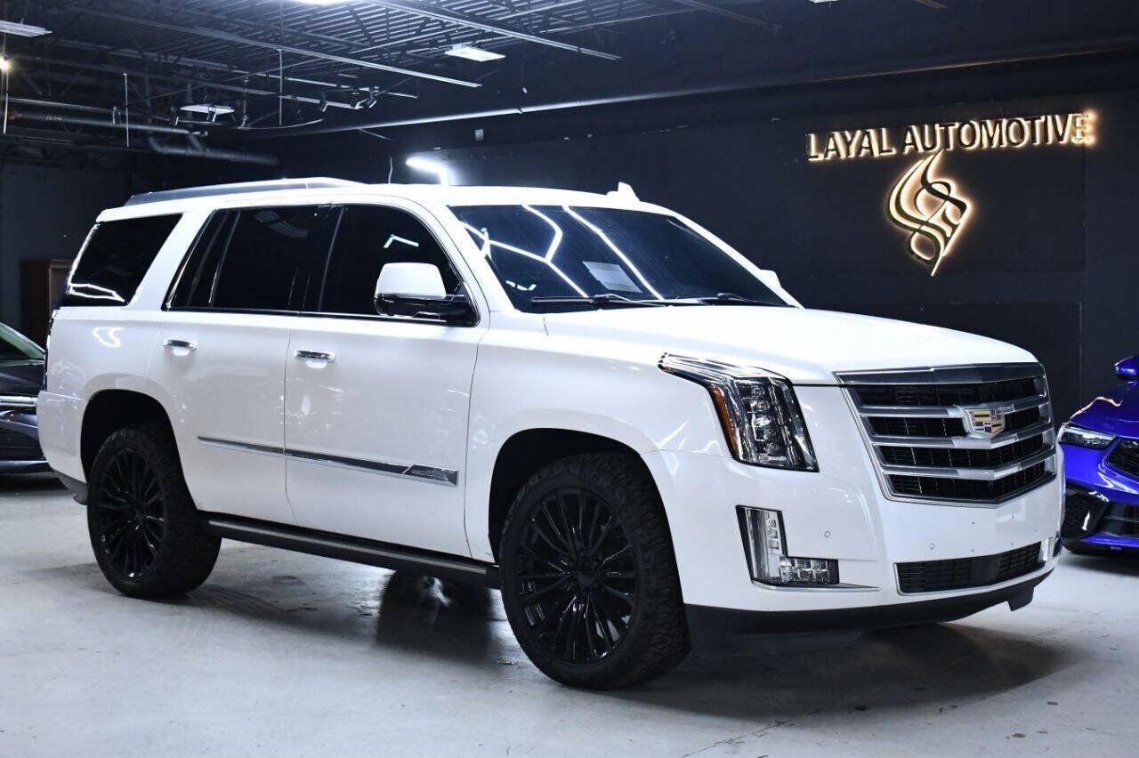 2016 CADILLAC Escalade