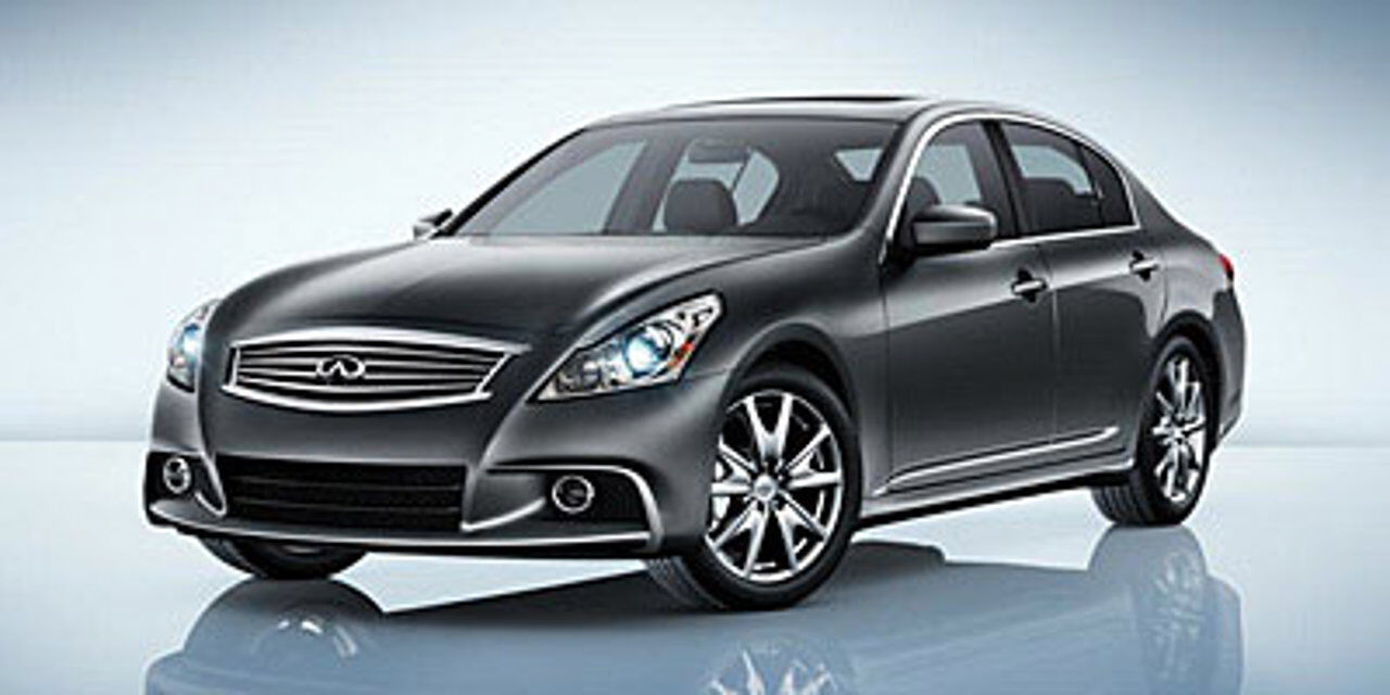 2011 INFINITI G25