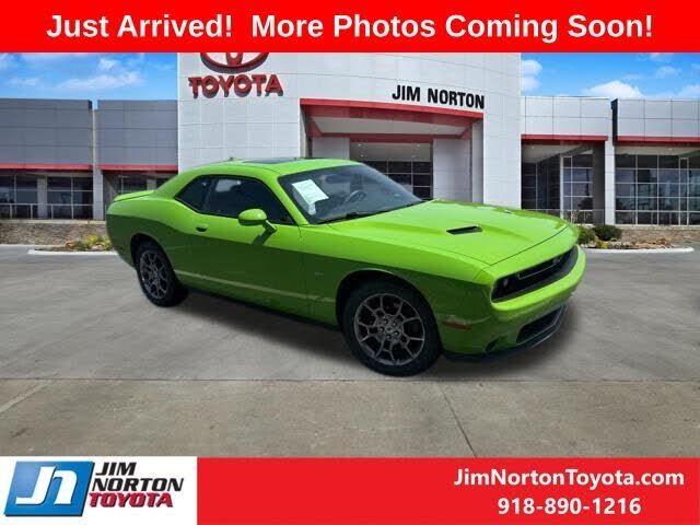 2017 DODGE Challenger