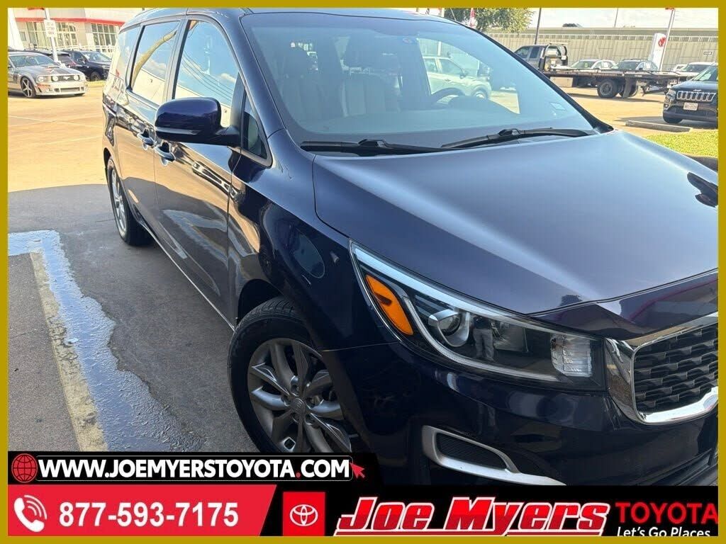2019 KIA Sedona