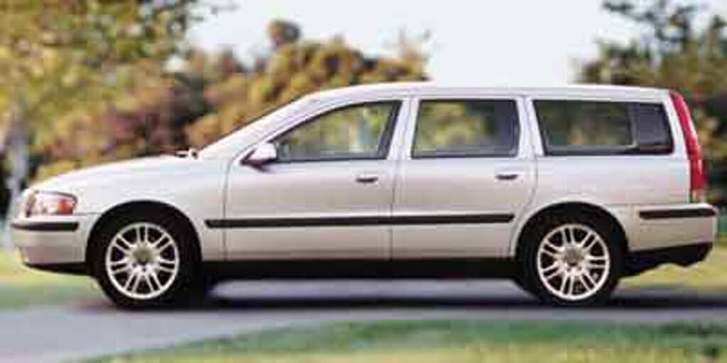 2002 VOLVO V70