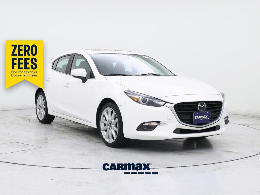 2017 MAZDA Mazda3