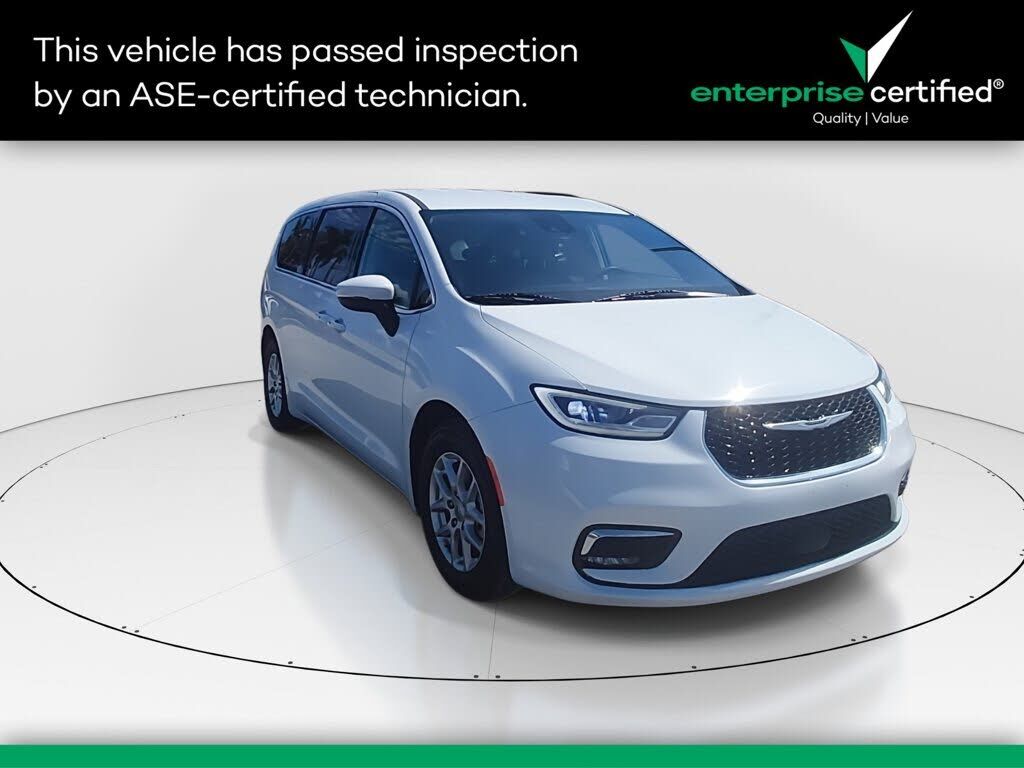 2023 CHRYSLER Pacifica